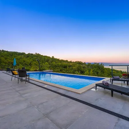 Ziganto With A View Of The Kvarner Bay Vila