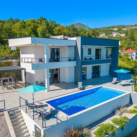 Ziganto With A View Of The Kvarner Bay Vila