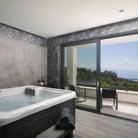 Ziganto With A View Of The Kvarner Bay *