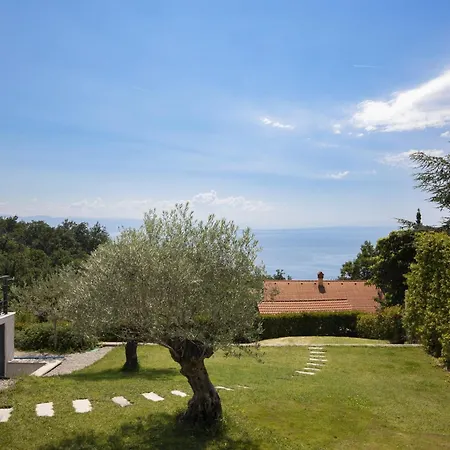 Вилла Ziganto With A View Of The Kvarner Bay *