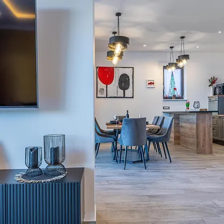 Villa Ziganto With A View Of The Kvarner Bay *