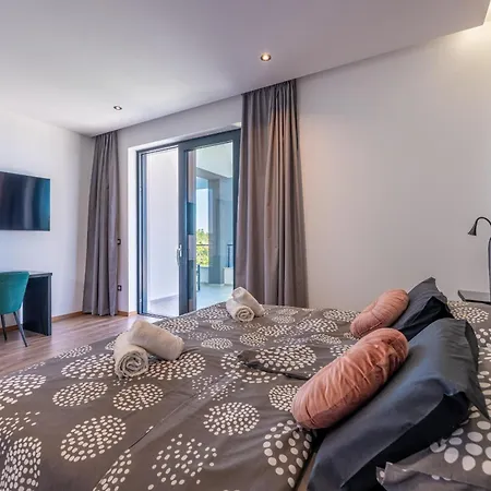 Ziganto With A View Of The Kvarner Bay